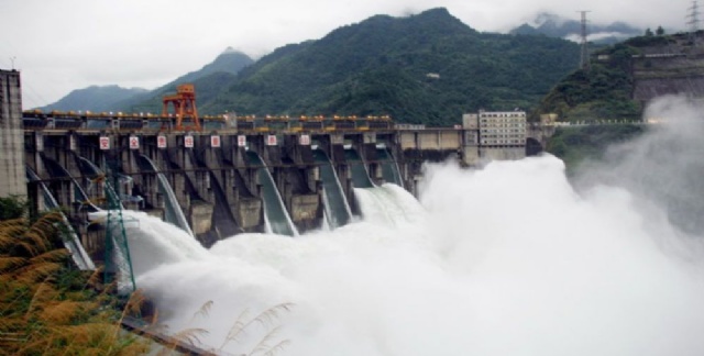 全年其他业务收入占公司营业收入的6.73 %