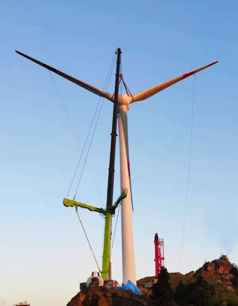 尽管在尖端半导体芯片方面仍落后于美国