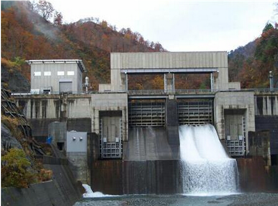 湖南理工学院则是近年来湖南乃至整个中南地区发展极为快速的高校之一