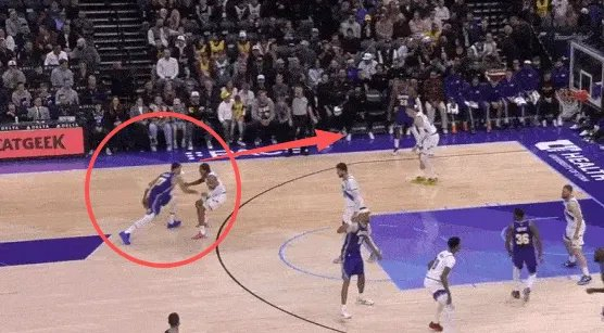 东契奇绝杀掘金斩获周最佳 超强临场应变成制胜