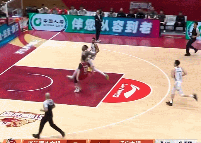 浙江队力克辽宁锁定卡位战关键胜利