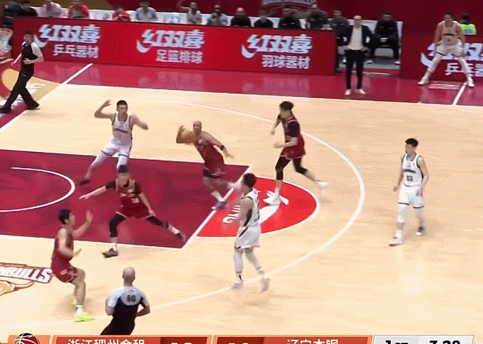 浙江队力克辽宁锁定卡位战关键胜利