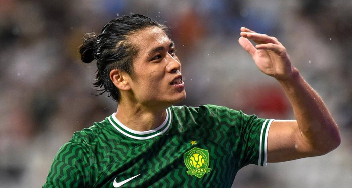 成都蓉城逆转国安 韦世豪绝杀张玉宁头球破门