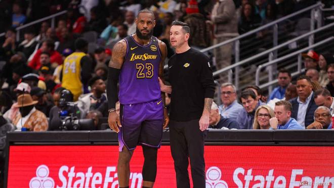 勒布朗·詹姆斯创季后赛最年长两双纪录 湖人客