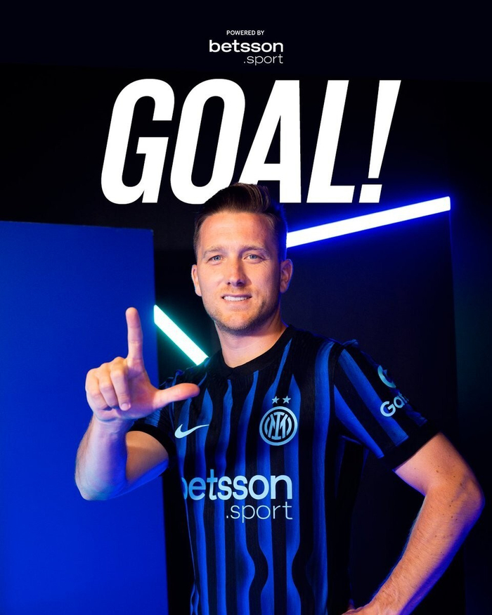 泽林斯基替补登场打入世界波破门 国米3-0卡利亚